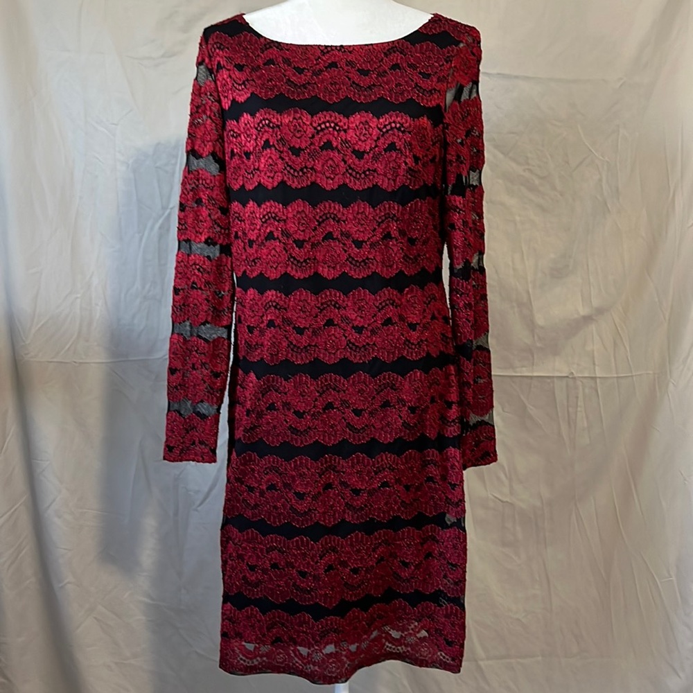 JH Evenings holiday party dress Stretchy Size 14 GUC Red and Black